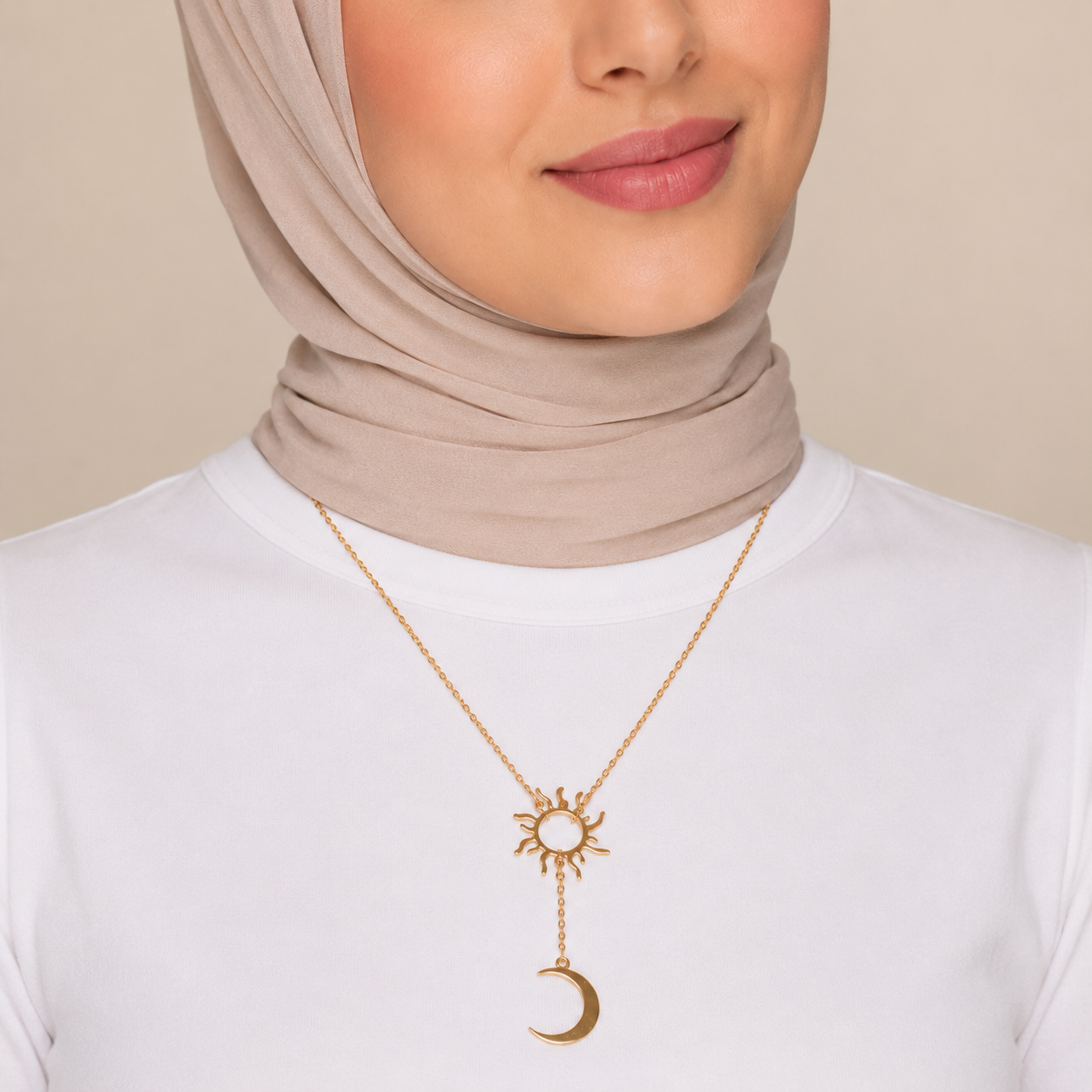 سلسلة شمس وهلال ذهبية